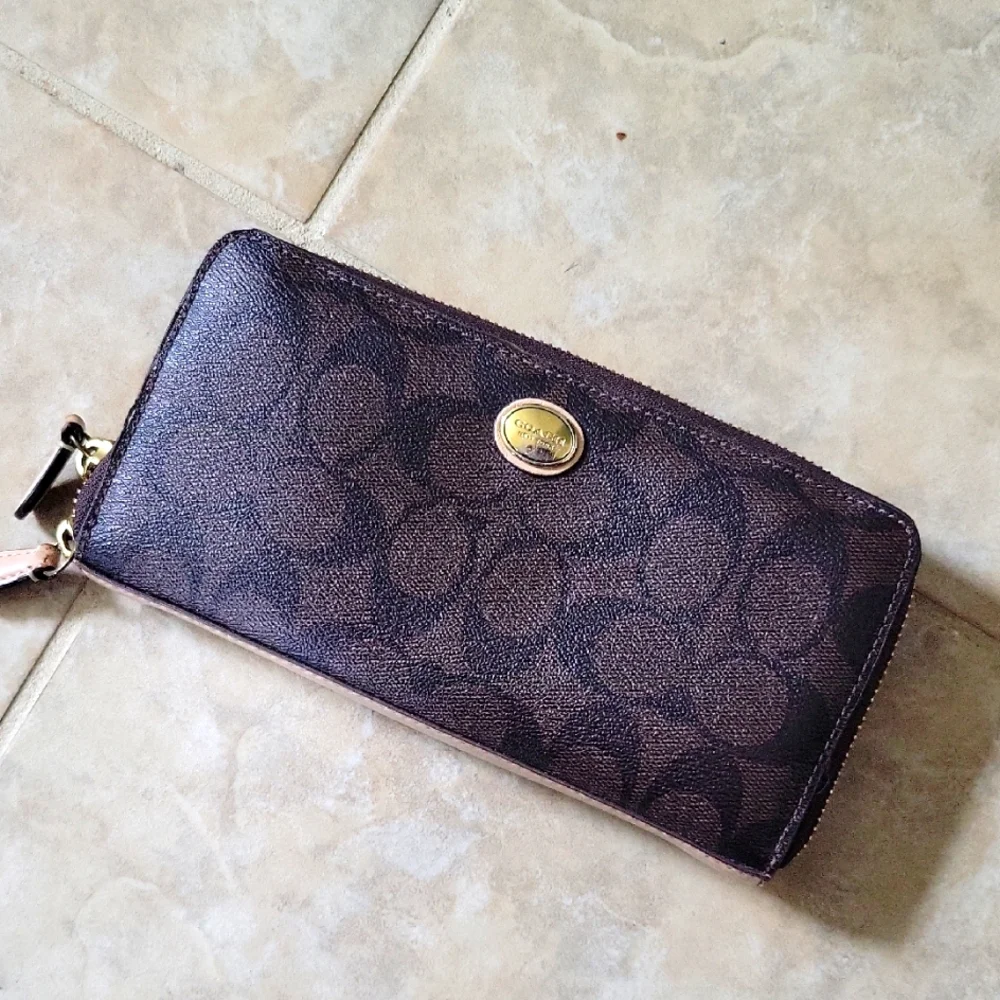 Coach Signature Canvas Zip Around Long Wallet Brown Tan Gold Hardware Oval Logo